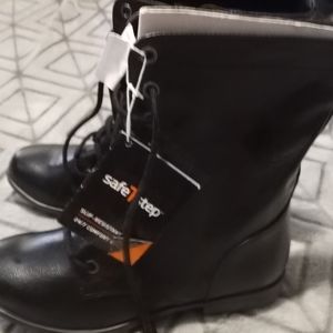 Safe1step slip free boots